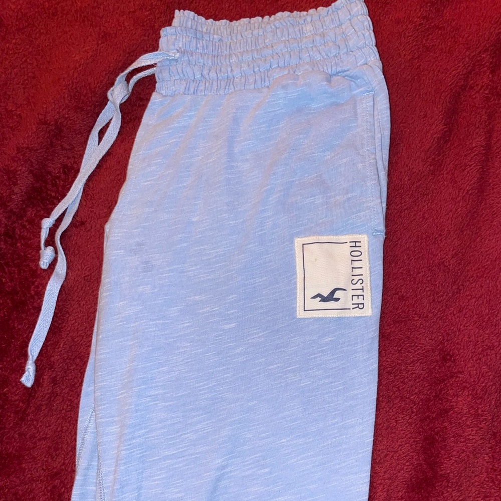 Brand: Hollister, Size: S
